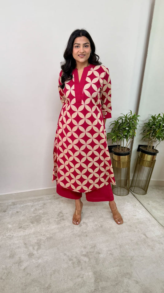Pure Cotton Floral Kurti & Pant Co-ord Set – Everyday Elegance